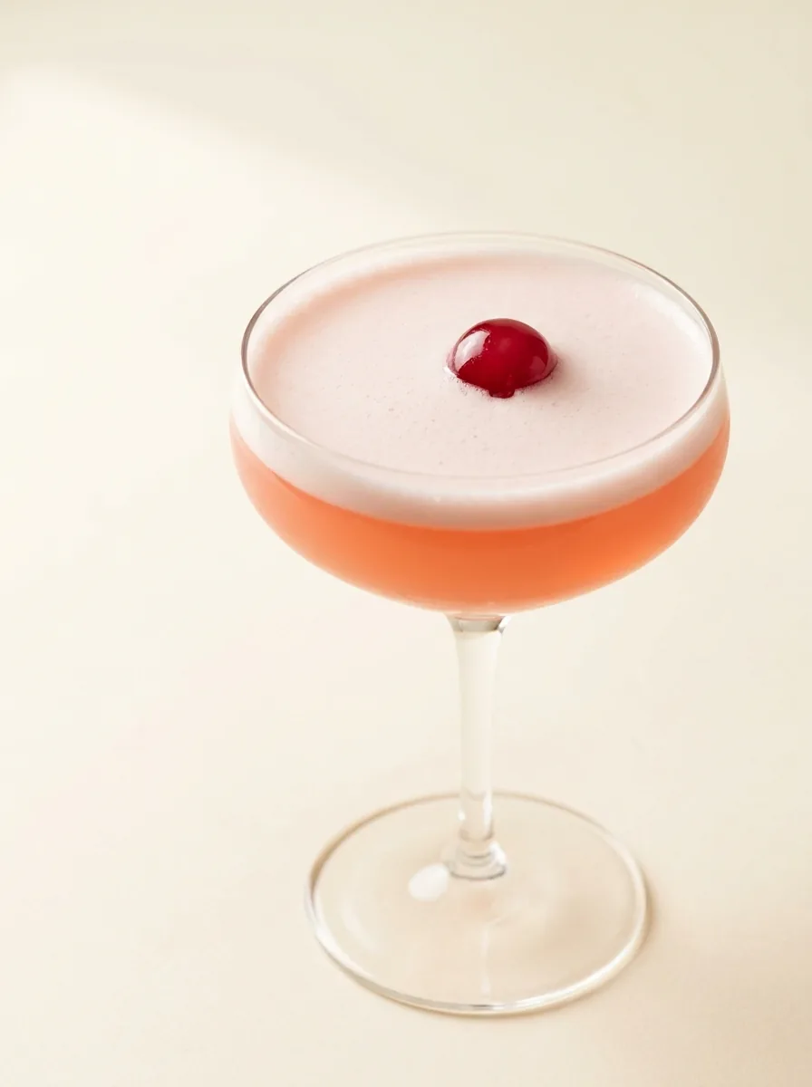 Pink Lady cocktail